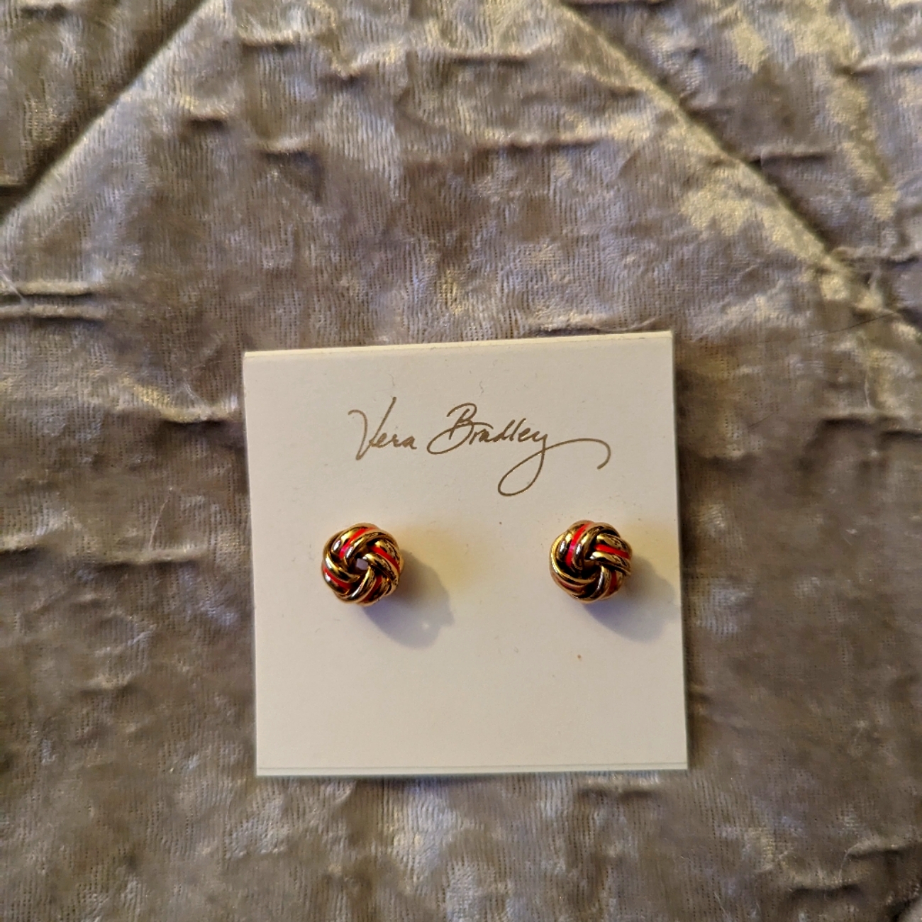 Vera Bradley Knot Studs 10$